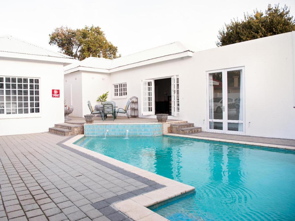 Serenity Living Ξενοδοχείο Willows Εξωτερικό φωτογραφία