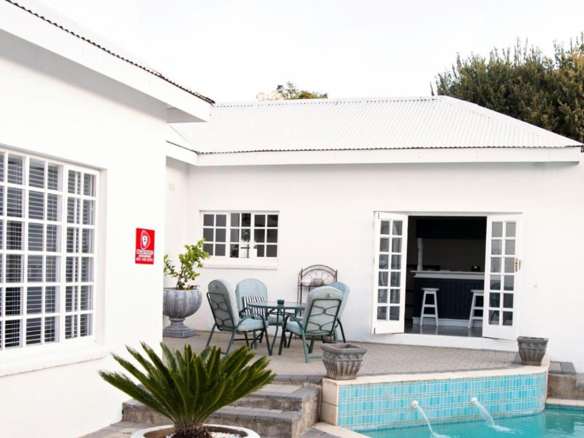 Serenity Living Ξενοδοχείο Willows Εξωτερικό φωτογραφία