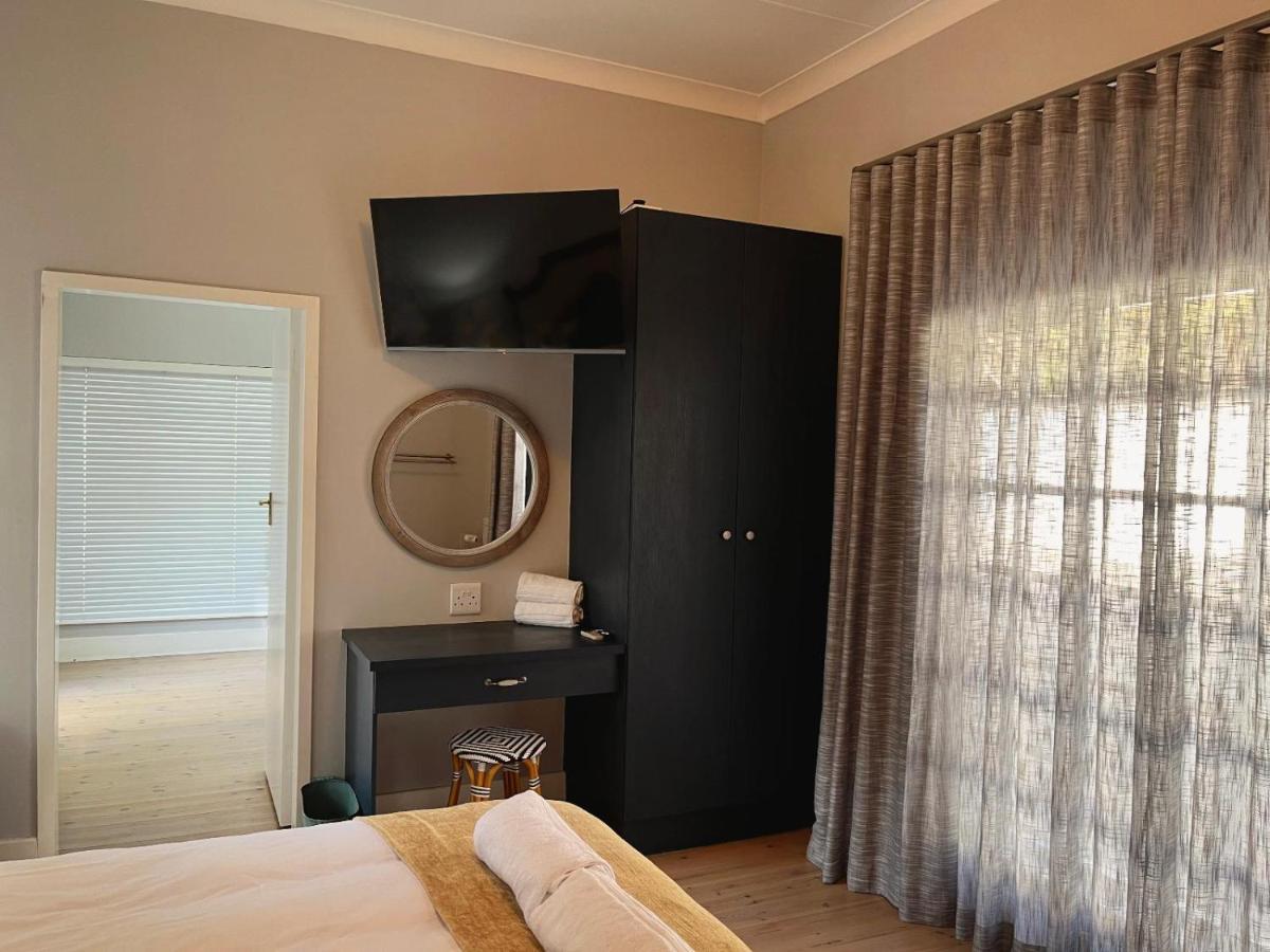 Serenity Living Ξενοδοχείο Willows Εξωτερικό φωτογραφία